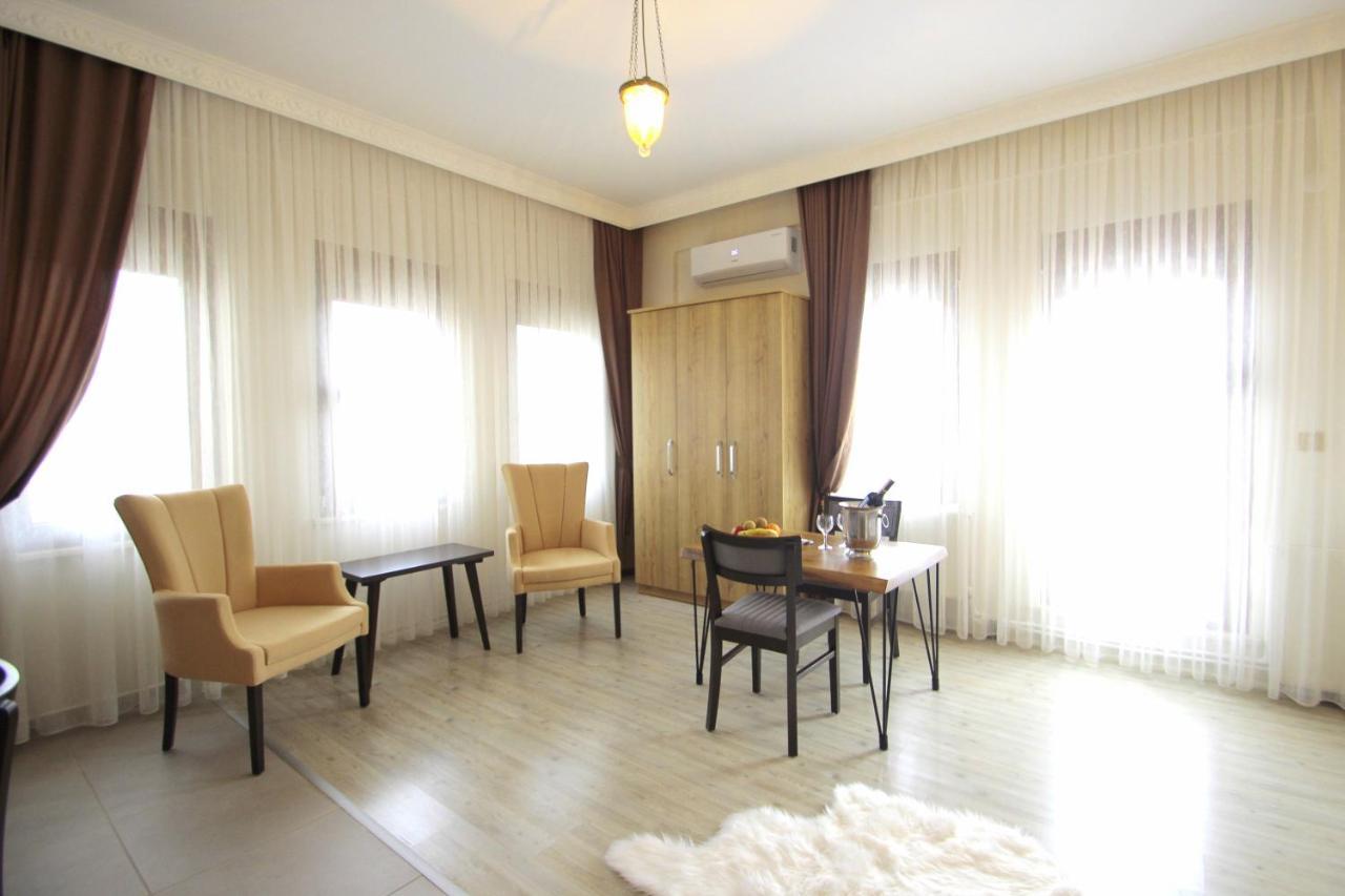 Hotel Butterfly Butik 3*